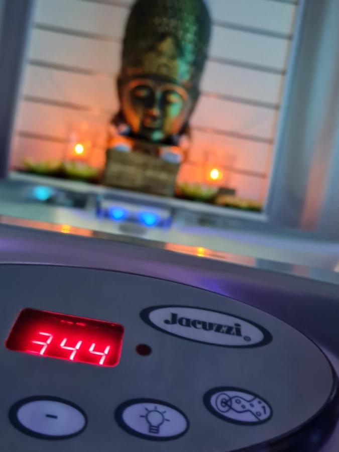 Samsara & Nirvana Suite 卡塔尼亚 外观 照片